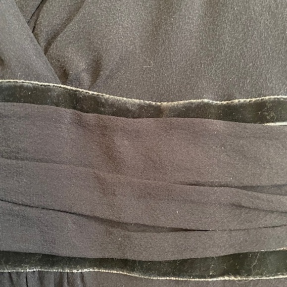 Boden Navy Blue Silk Dress with Velvet Trim, Size 6 - Picture 3 of 7